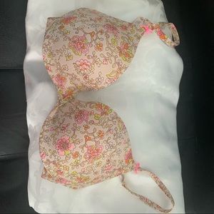 Victoria’s Secret Bra